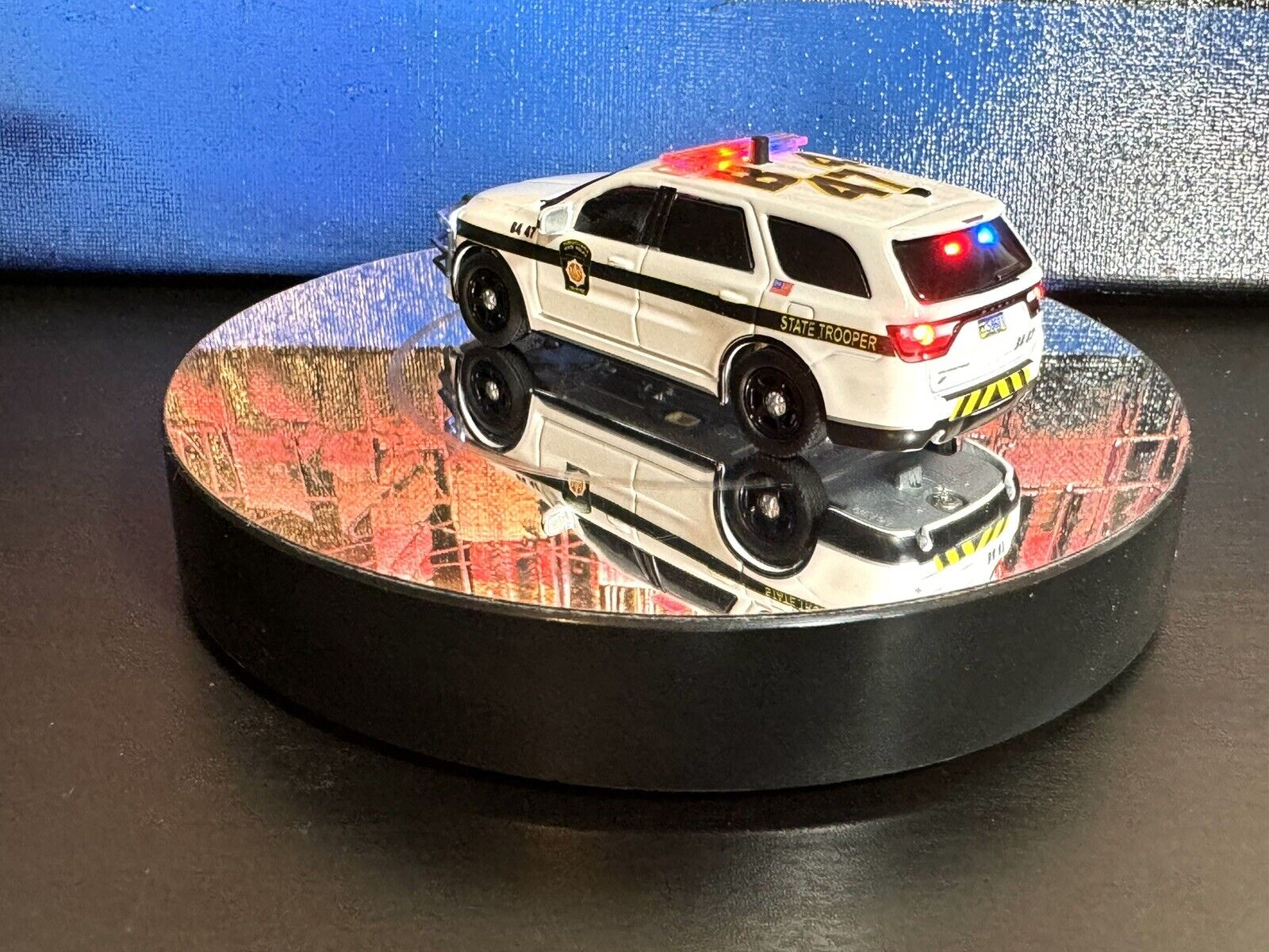 Picture 2 of 5