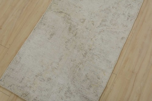 Vintage Oriental Rug 2’1” x 3’5” Ivory Distressed Wool Hand-Knotted Carpet - Picture 2 of 8