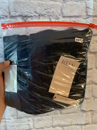 NYDJ 2 Lift Tuck Straight Leg Dark Wash Stretch Denim Womens Jeans NWT! #372 - Picture 9 of 9