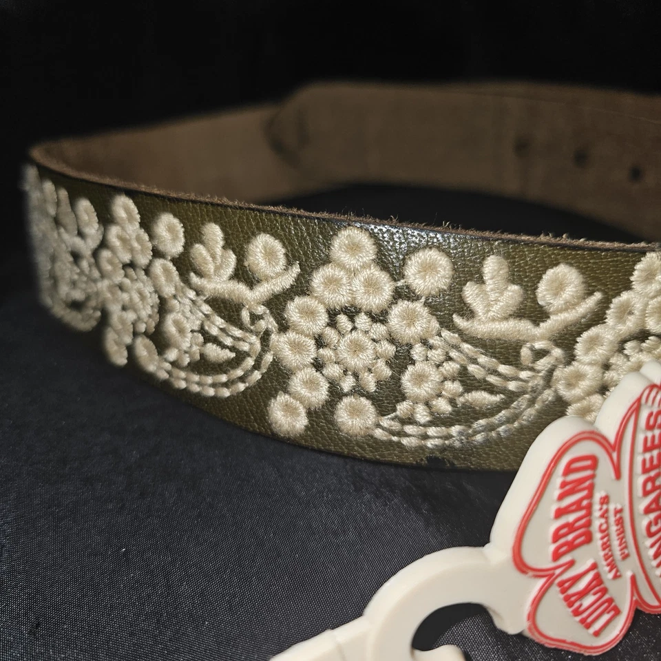 Cinturón de cuero Lucky Brands - ¡Demasiado lindo! Talla 32 - Nuevo con etiquetas Foto 4 de 4