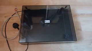 Pro ject Primary E Hi Fi Stereo Record Player Turntable