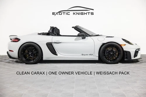 2024 Porsche 718 Spyder RS Image 1 of 2