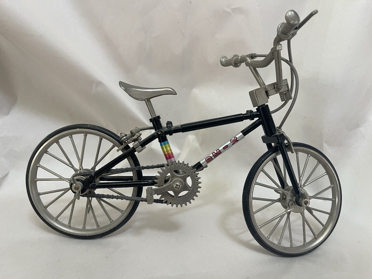 BM-X MINI BIKE 　 自転車 1/6模型 金属製 Vintage BM-X Bike Diecast Model Toy Bicycle BMX Dims 9