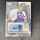 Topps 2025-26 Chrome Lauri Markkanen Signature Style #SS-LM Refractor Auto Jazz