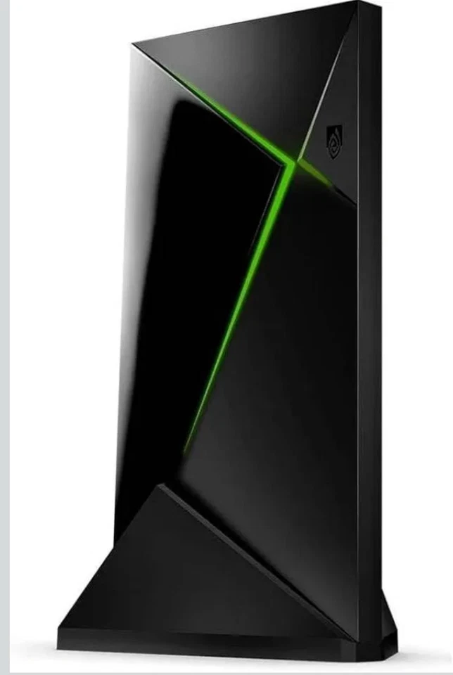 64NVIDIA SHIELD Android TV Pro Streaming Media Player, film in 4K HDR. - Immagine 2 di 4