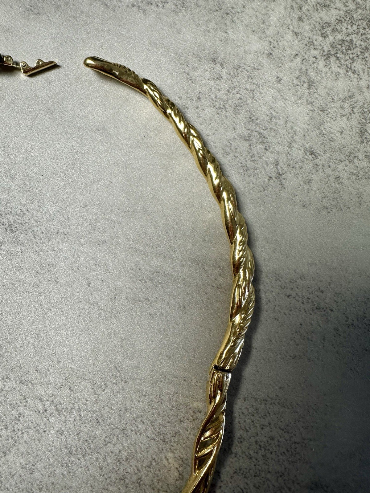 TRIFARI Structured Signed Statement Choker Collar… - image 18