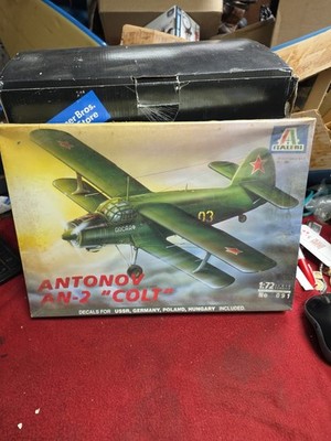 1/72 Italeri Antonov AN-2 ''Colt'' SEALED Soviet Eastern Bloc Biplane Aircraft