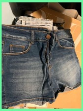 Superkurze Jeansshorts für den Sommer