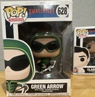 Funko Pop! Television Smallville Green Arrow #628 Vinyl Figure Box Damage