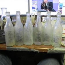 Chicago, ILL 6 Pint Aqua Blob Top 1880s Beer Bottles Conrad Seipp Br'g. Co. 