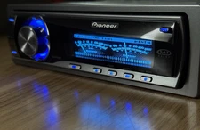 PIONEER BLUETOOTH CAR AUDIO STEREO CD AUX OLD SCHOOL DEH-P5900lB EQ OEL GRAPHICS