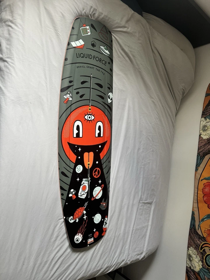 LIQUID FORCE TAO 145cm Daniel Grant 2021 - Image 1 of 4