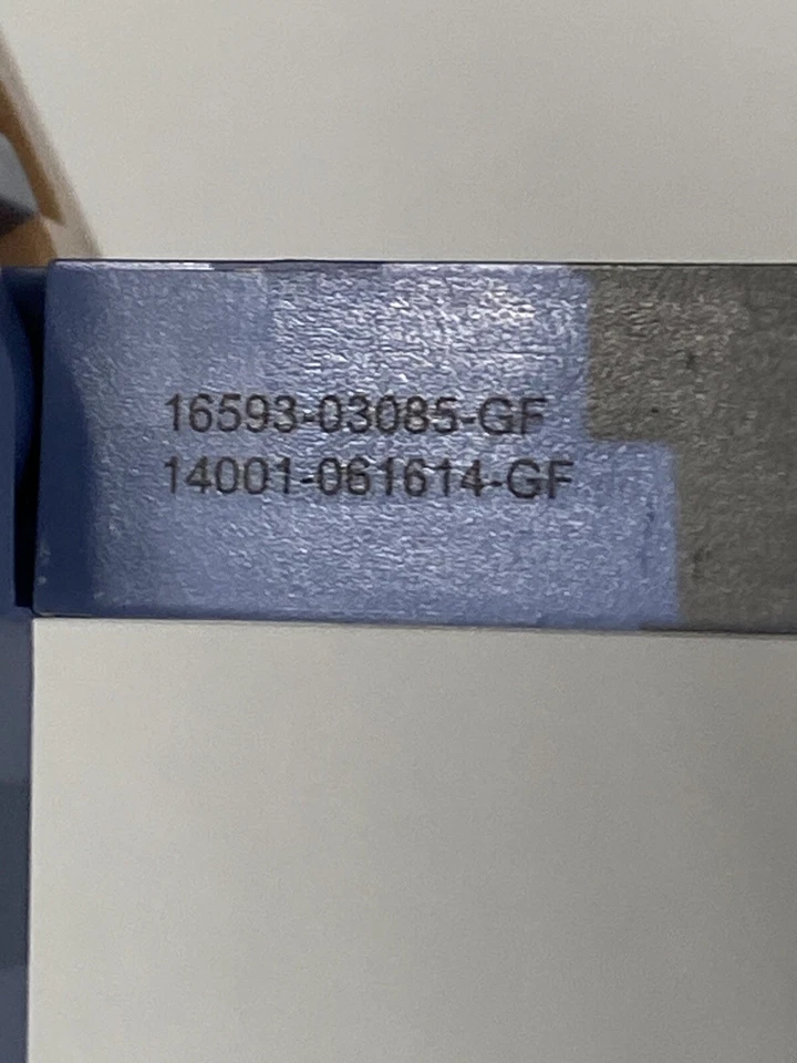 Minecraft Lote De 3 Piezas Figura Steve, Madera Tejida y Bloque De Heno Foto 4 de 4