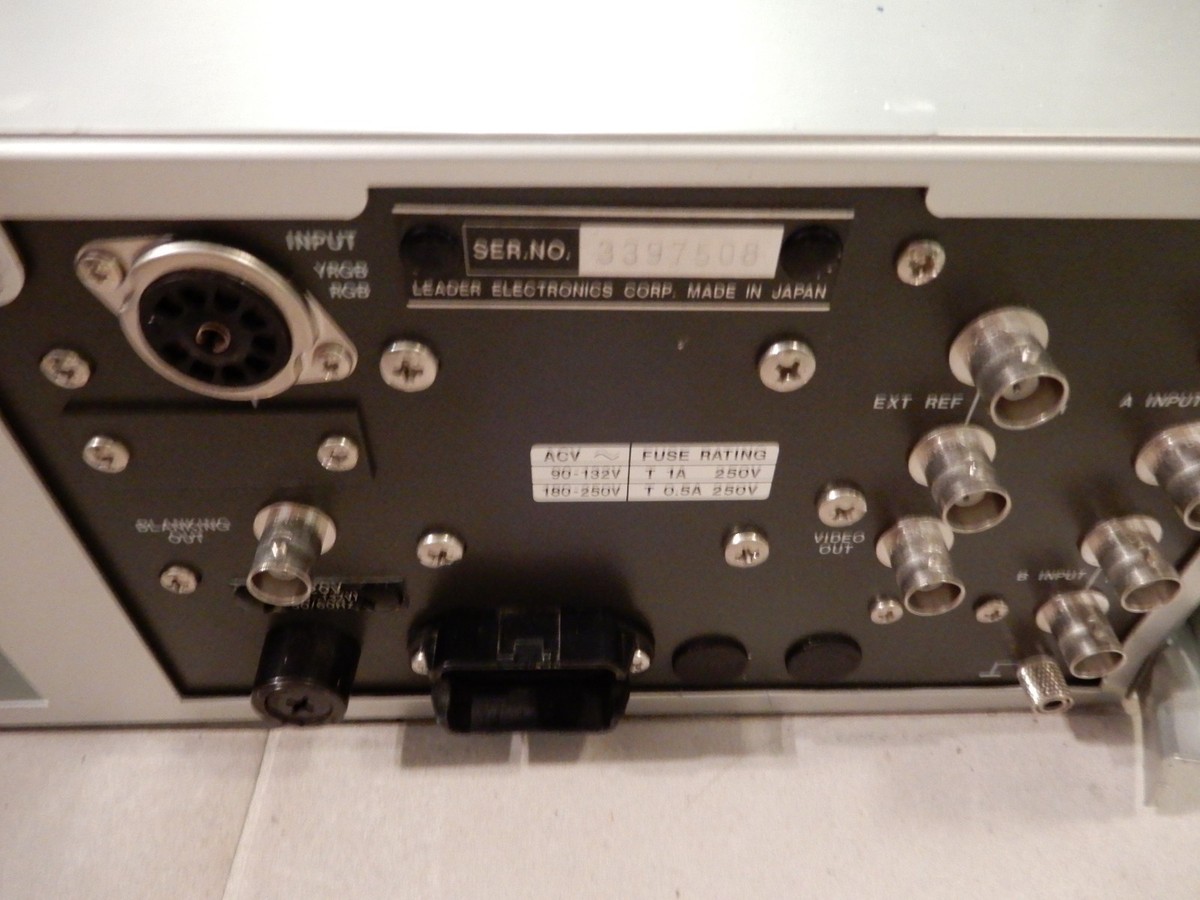 Leader 5860V Waveform Monitor Madein Japan Expedited 3 Business