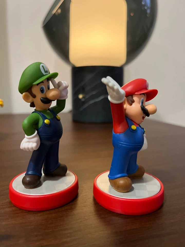 Juego de mini figuras Nintendo Amiibo Mario Foto 4 de 4