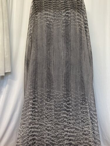 100% Silk Organza Snakeskin Pattern Of Black & Gray Hues Fabric By The Yard 54" - Picture 7 of 7