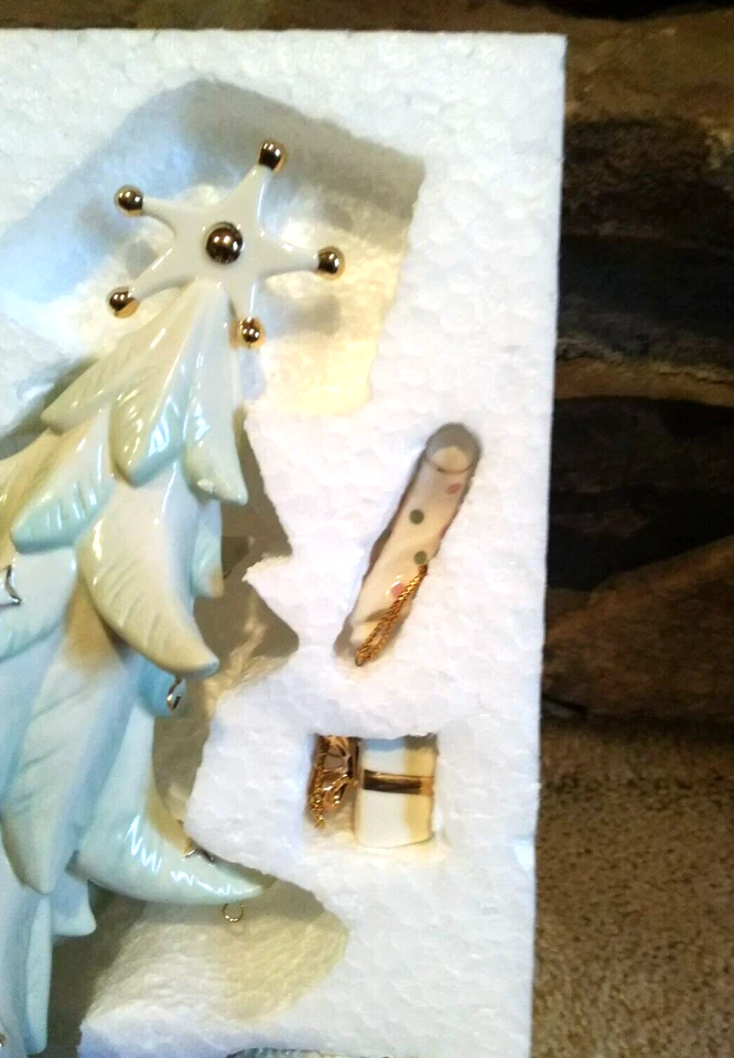 Lenox - Cómo el Grinch robó árbol de Navidad y 12 adornos listos para colgar Foto 4 de 4