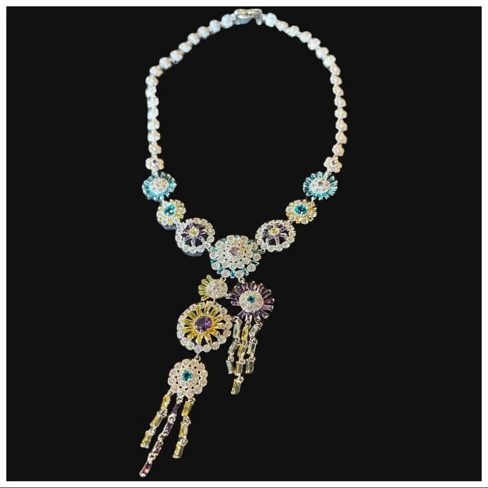 Hecho Con Cristales de Swarovski El Espectacular Collar Colorido Iza S1 Foto 2 de 4