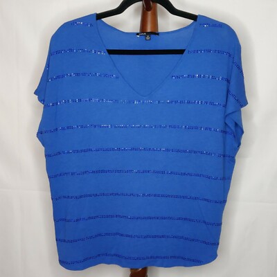 Chaus women's size M t-shirt blue v-neck short sleeves - blue beaded stripes