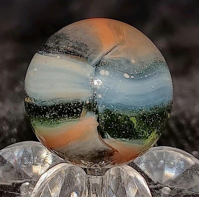Vintage Peltier Glass ''Tootsie Roll'' Marble. 5/8'' Wet Mint. Stunning HTF Example