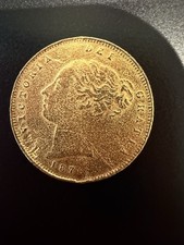 1876 Queen Victoria, Young Head, Shield Back Half Sovereign Gold Coin. Die 74