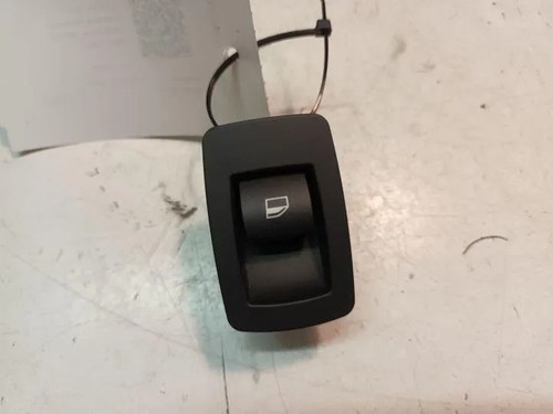 BMW 1 E87 Schalter für Fensterheber hinten rechts 6945874 15939900 27062564