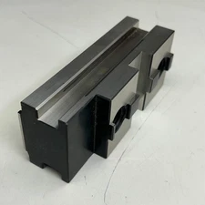 SCHUNK Straight Serration Base Jaw 5"x2"x2" EWB-TG 315 (New Other- No Packaging)