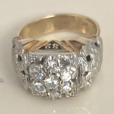 Masonic 32nd Men s 10k Gold Ring Appox 1 Ct D...