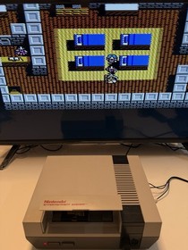 Ultima: Quest of the Avatar (Nintendo NES, 1990) NEAR MINT w/ Sleeve. Authentic!