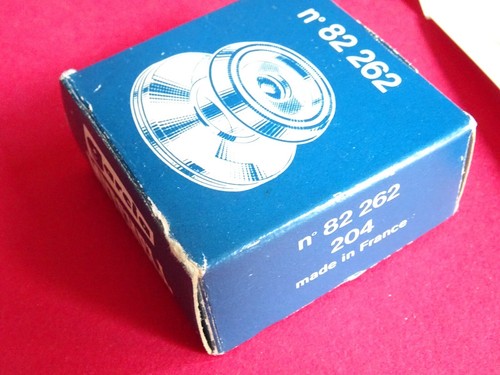 A SUPER LITTLE USED BOXED VINTAGE MITCHELL 204S ULTRA-LITE FISHING REEL - Picture 12 of 17