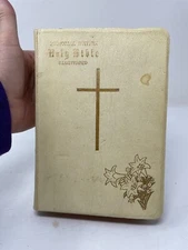 Memorial Edition Holy Bible Illustrated - 1950 | Vintage Religion