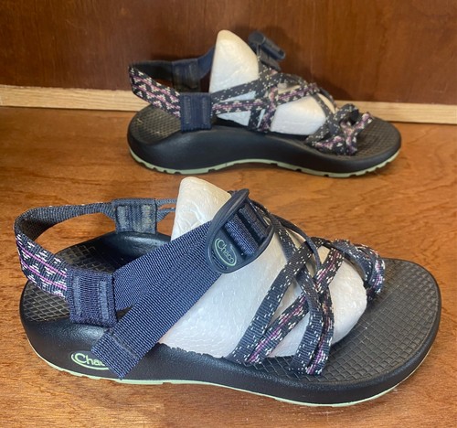 CHACO ZX2 Sandals Womens 6 Purple Pattern Strap Hiking Strappy - Picture 3 of 8