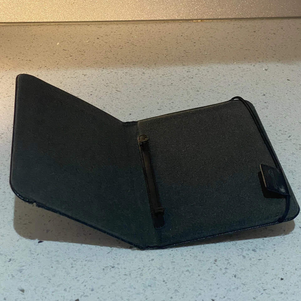 Genuine Amazon Kindle Leather Case Kindle Keyboard D00901 Protective Case Cover - Image 2 of 4