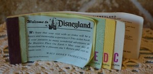 DISNEYLAND TICKET BOOK~ONE E TICKET~TWO D TICKETS~THREE C TICKETS~DISNEYANA