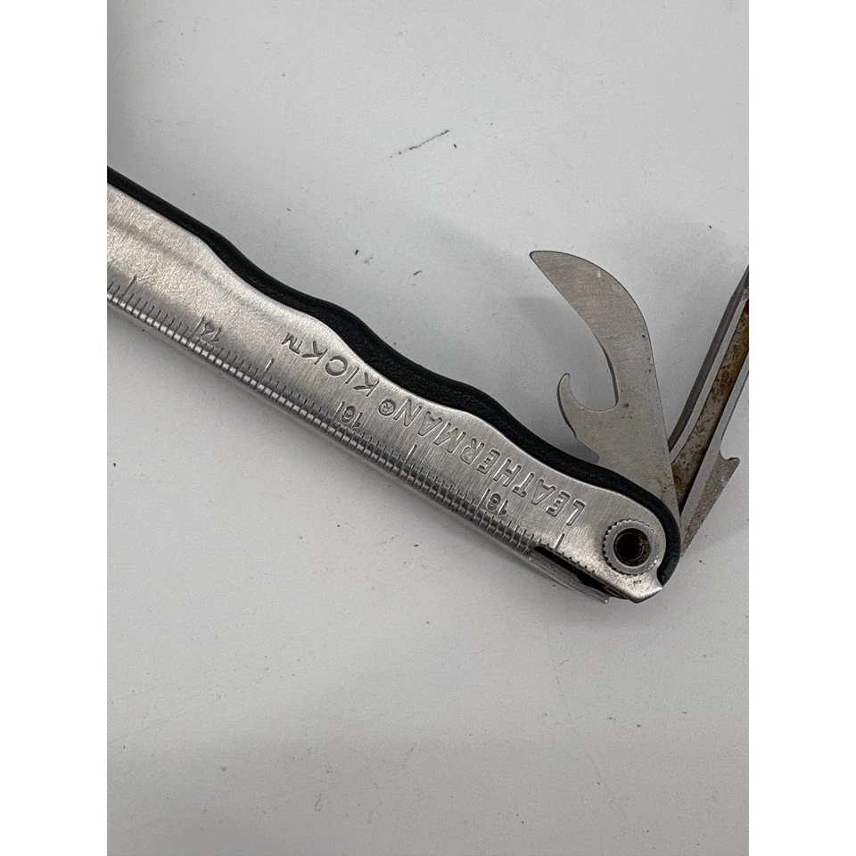 Alicate Leatherman Kick multi ferramenta faca chave de fenda abridor de lata - Imagem 3 de 4