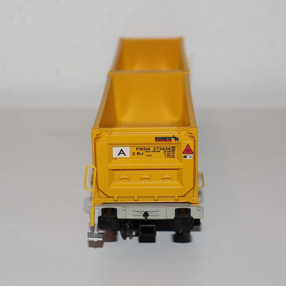 Rocky Rail 40107 SGMMNS Carrier with 2 Excavation Containers "Stuttgart 21" H0 1:87 - Image 2 of 4