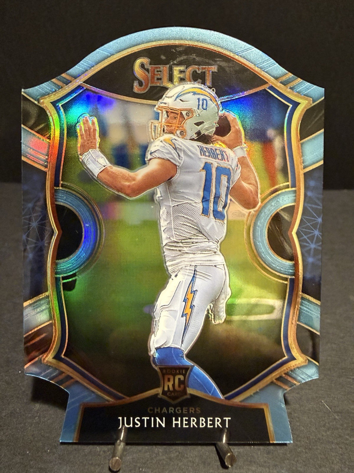 2020 Panini Select Concourse - Justin Herbert #44 Light Blue Prizm Die-Cut (RC)