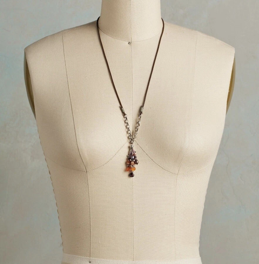 Nuevo con etiquetas Catálogo Sundance Granate Cornalina Perla Negra “Collar Petardo” $188 Foto 4 de 4