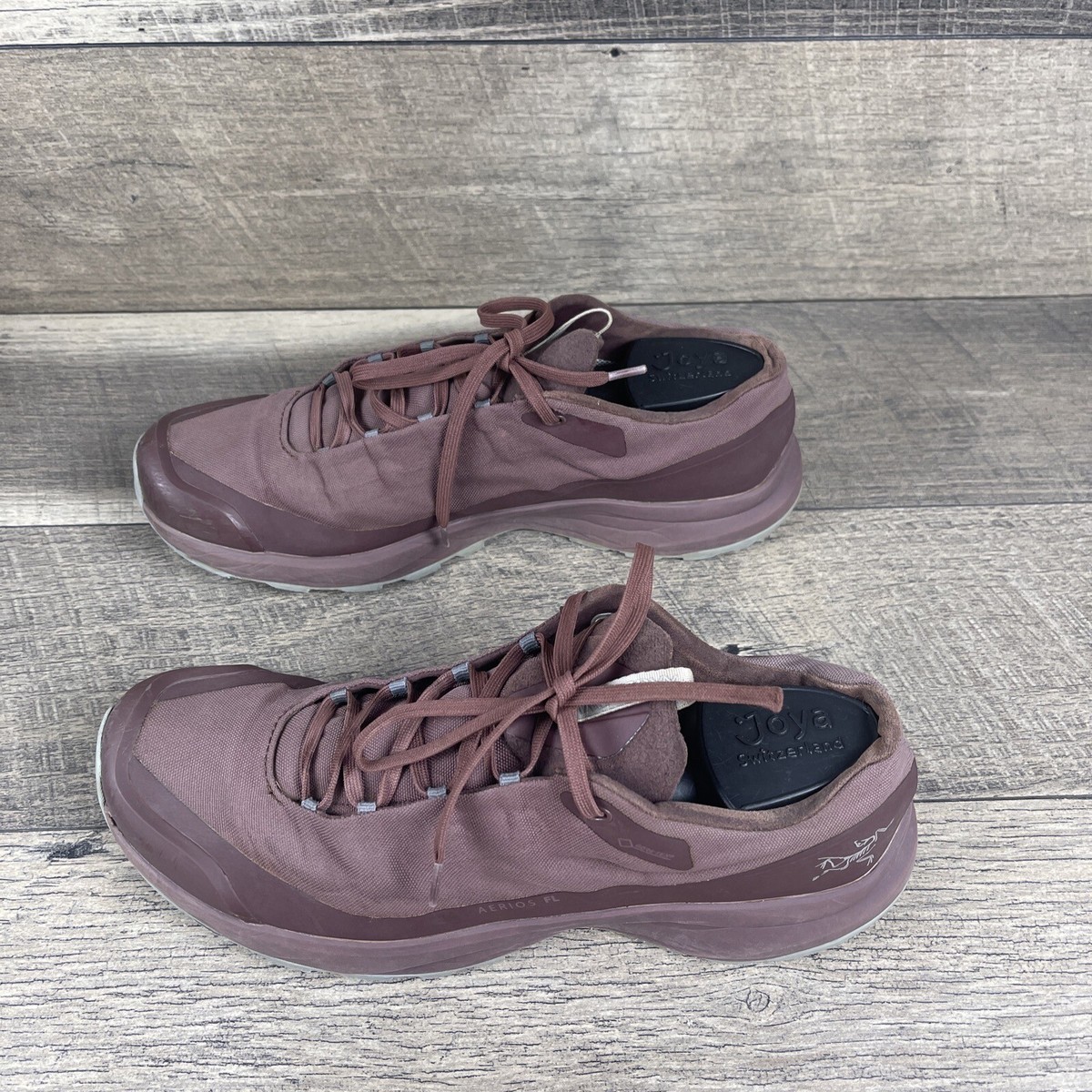 ARC'TERYX AERIOS MID GTX ピンク/グレー 【公式通販】