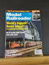 Model Railroader Magazine 1999 April Make decals with computer Lay N Scale roadb