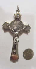 vintage impressive catholic Sint Benedict crucifix religious pendant 53954