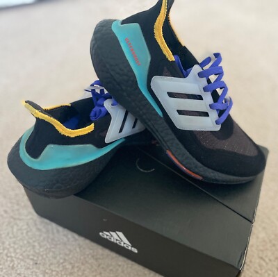 ADIDAS ULTRABOOST 21 Black Pulse Aqua Running Shoes Big Kids  display picture 2