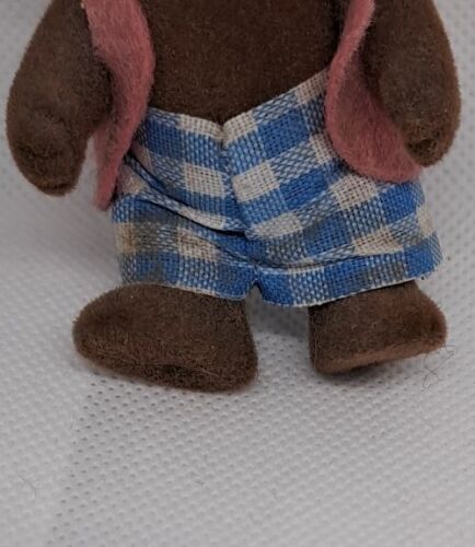 3 Sylvanian Families Figures Vintage 80s Have Some Wear Made In Taiwan - Picture 3 of 8