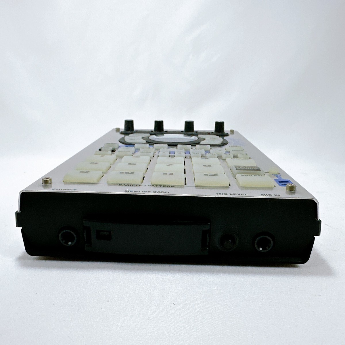 Roland SP-404 ポータブルパワーサンプラー Roland SP-404 Portable Power Sampler with FX for sale online