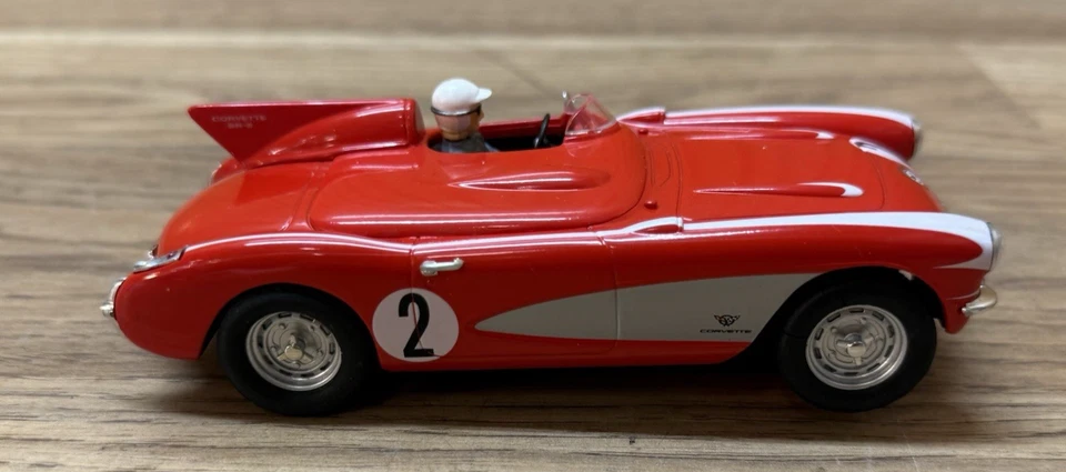 Классическая гоночная трассовая автомодель Corvette SR-2 1:32 работает хорошо красный Corvette Ninco - Изображение 4 из 4