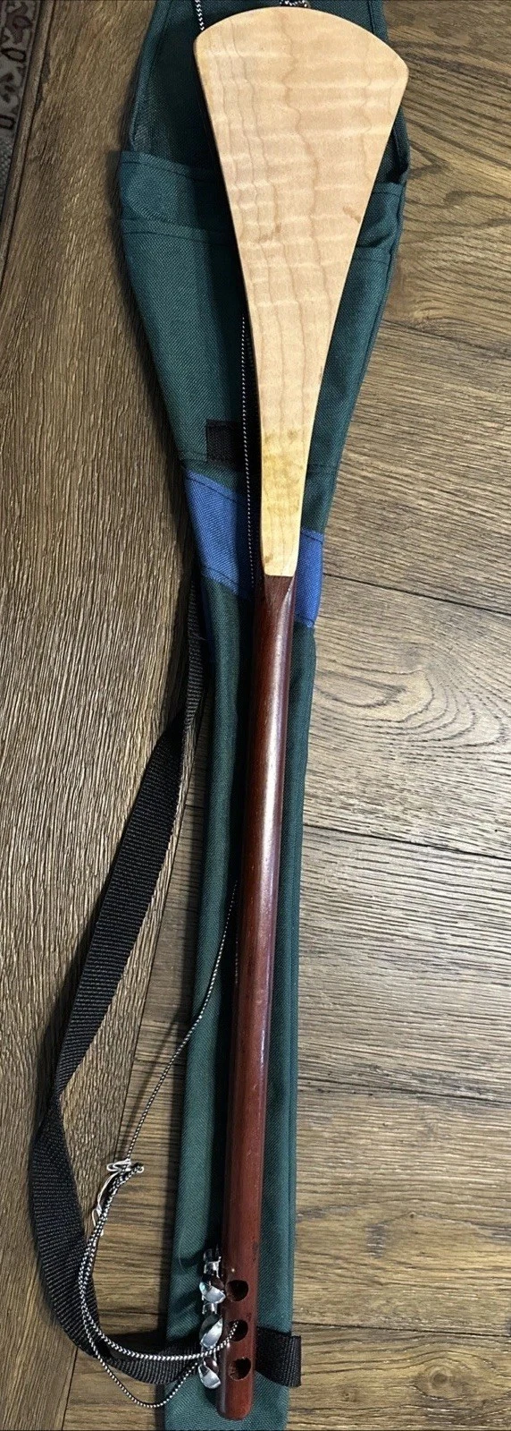 Picture 5 of 6