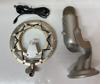 Blue Yeti USB Microphone w/ Blue Radius Shock Mount, Silver, & USB Type B Cable