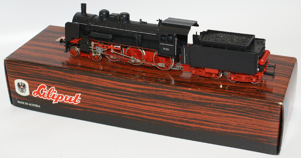 LILIPUT E10 476 HOゲージ 鉄道模型 110232 LILIPUT E10 476 HOゲージ 鉄道模型 110232 LILIPUT E10 476 HO