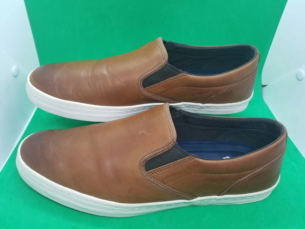 Cole haan deck store slip on