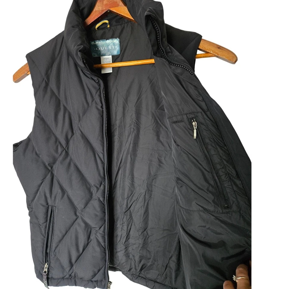 Quest Women's Medium Goose Down Black Puffer Vest Zip Pockets - Image 4 of 4